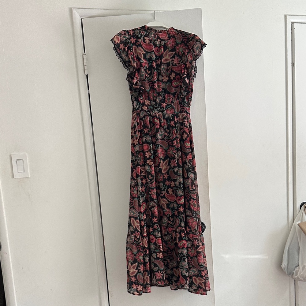 Lost + Wander Black and Pink Floral Maxi Dress